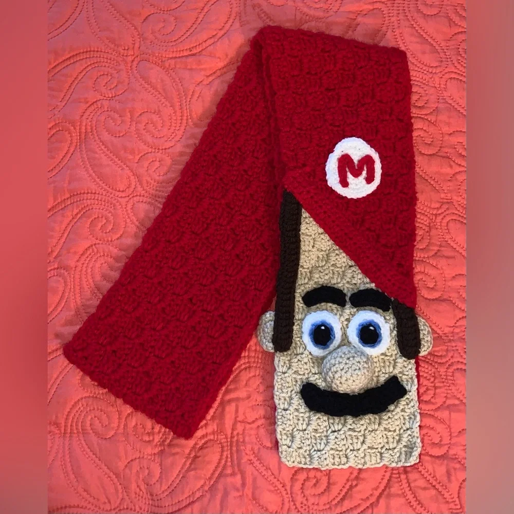 Handmade scarf. - Picture 1 of 2